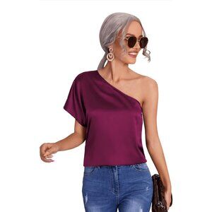 🌸3/$15🌸Maroon Satin Light Weight One Shoulder Blouse Medium
